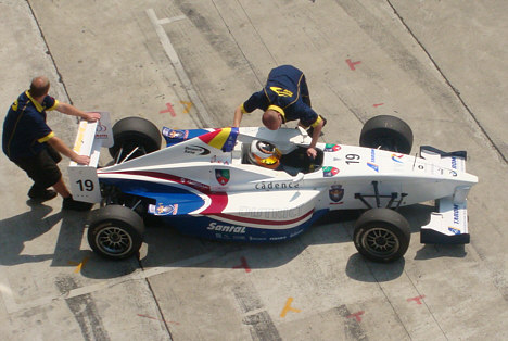Mikkel Mac har allerede imponeret i Formula BMW raceren.